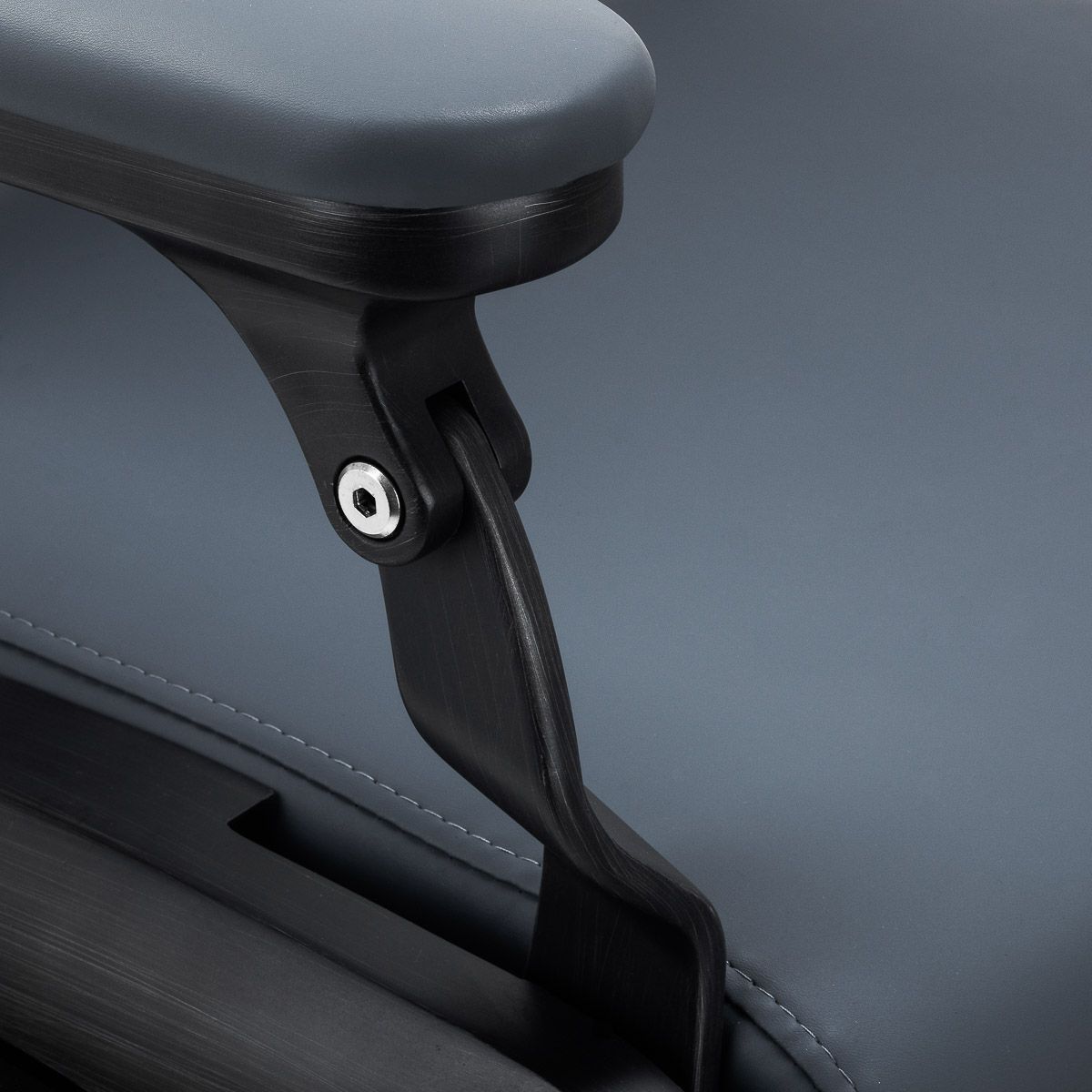 Barberstol Gabbiano Francesco graphite med brushed frame second class