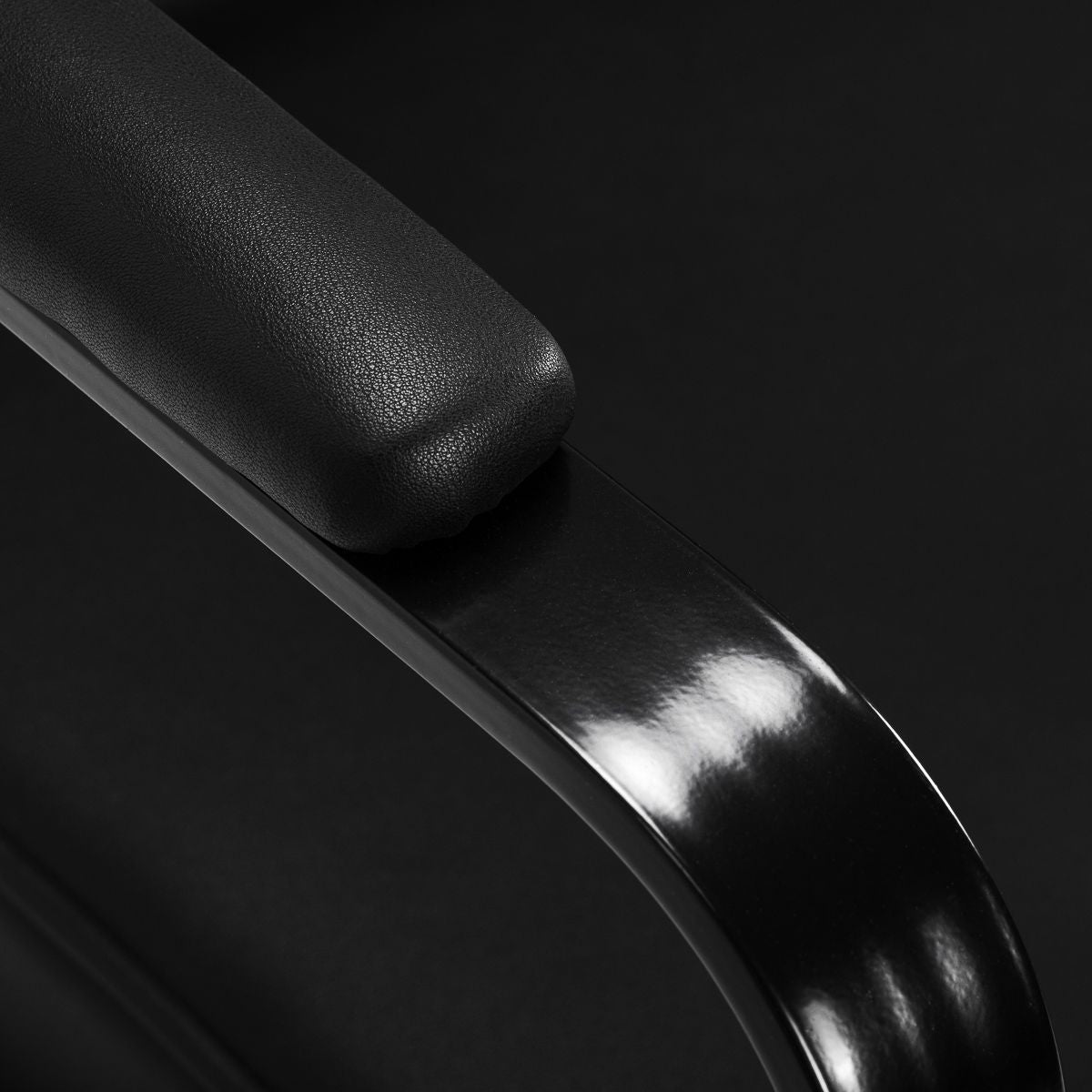 Hair System frisørstol Studio noir svart
