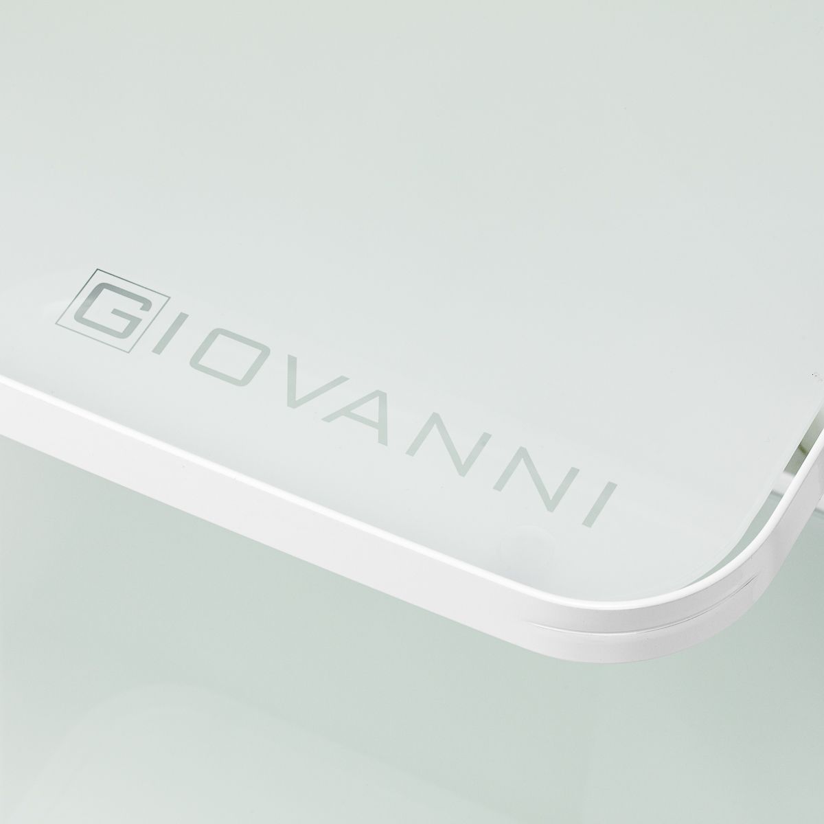 Giovanni bord H6701 hvit