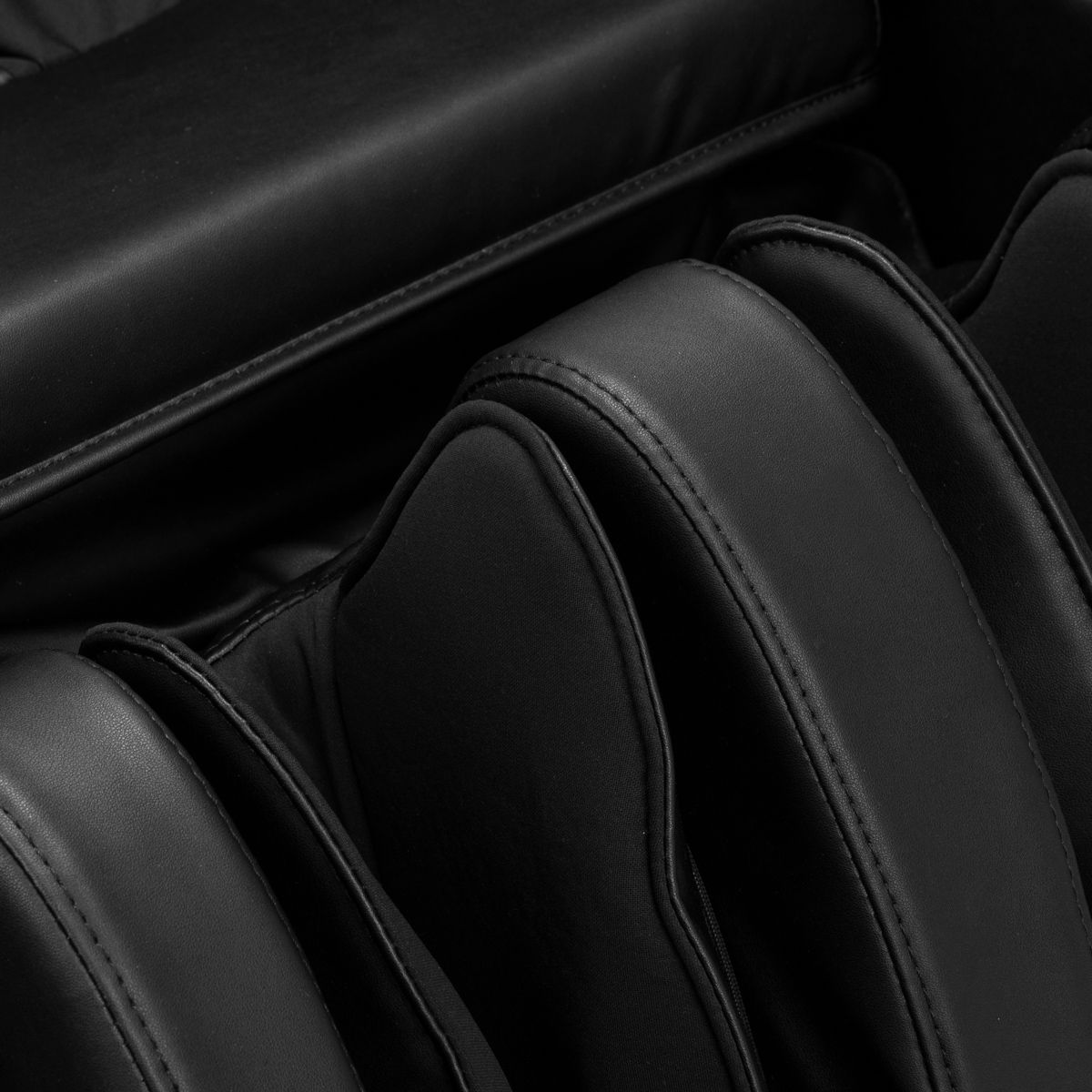 Sakura Luxury 808 massasjestol svart